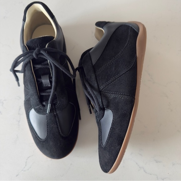 Vince Solaris Trainers in Suede/Leather retro Sneakers In black Size: 6 - Picture 2 of 5